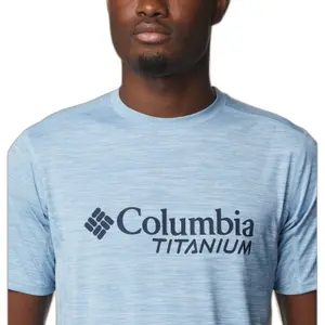 Camiseta Columbia Graphic Titan Pass™ image-4
