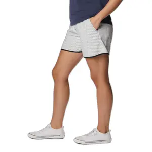 Pantalones cortos para mujer Columbia Claudia Ridge™. image-3
