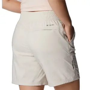 Women's shorts Columbia Coral Ridge™ image-2