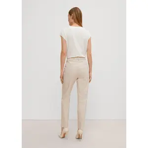 7/8 Slim Fit Trousers for Women COMMA image-4
