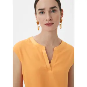 Fluid Short Sleeve Tunisian Collar T-Shirt for Women COMMA image-3