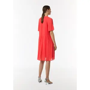 Women's Round Neck Pleated Chiffon Trapeze Dress with Raglan Sleeves COMMA image-4