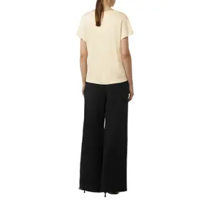 Light V-Neck Viscose T-Shirt with Dropped Shoulders for Women COMMA image-5