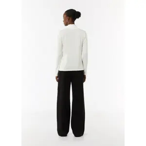 Women's Fitted Long Sleeve Turtleneck T-shirt COMMA image-2