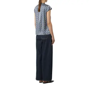 Women's Satin Blouse with Gathered Pattern COMMA image-5