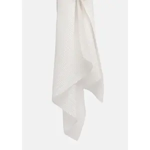Pleated Glitter Yarn Scarf for Women COMMA image-6