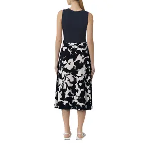 Midi Skirt with Button Placket Women COMMA image-5