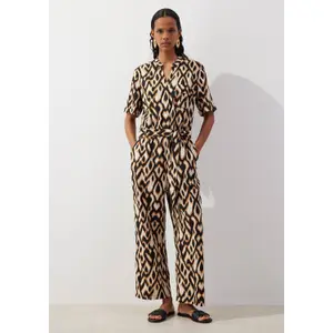 Short Sleeve Jumpsuit with All-Over Print Women COMMA image-2