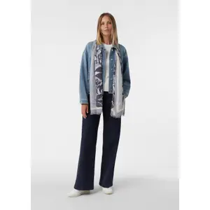 Elegant Look Soft Twill Scarf for Women COMMA image-5