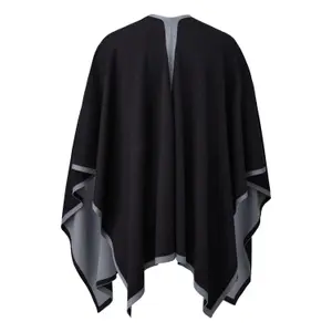 Women's Reversible Knit Poncho COMMA image-1