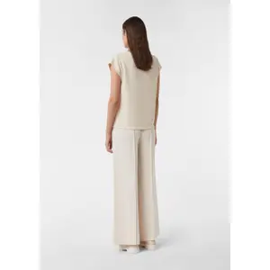 Women's Textured Jersey V-Neck T-Shirt COMMA image-4