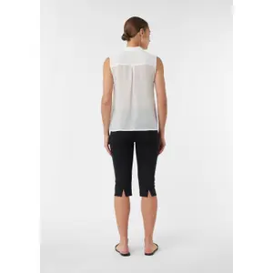 Sleeveless Ramie Blouse with Shirt Collar and Patch Pockets for Women COMMA image-4