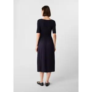 Women's Fitted Midi Viscose Dress with Flared Hem COMMA image-4