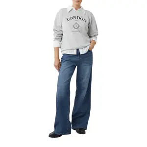 3D Raised Appliqué Sweatshirt with Round Neck for Women COMMA image-6