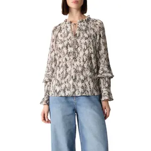 Romantic Ruffle Raglan Sleeve Chiffon Blouse Women COMMA image-2