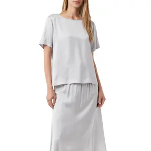 Short Sleeve Satin Blouse with Round Neck for Women COMMA image-2