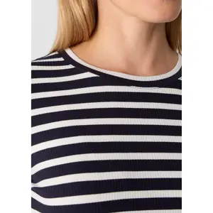 Women’s Slim Fit 3/4 Sleeve Striped T-Shirt COMMA image-3