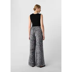 Women’s Leopard Print Palazzo Trousers with Side Stripes COMMA image-4