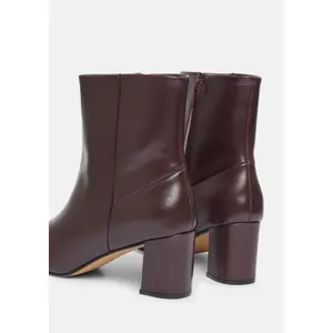 Smooth Cowhide Leather Ankle Boots Women COMMA image-4