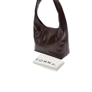 Women's Shiny Leather Handbag COMMA image-6