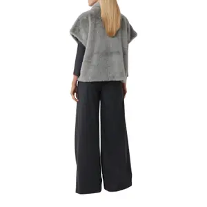 Women's Oversized Faux Fur Gilet COMMA image-5