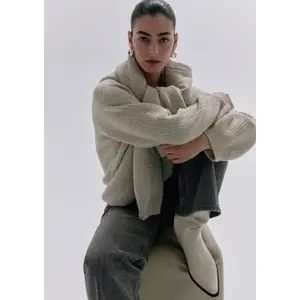 Women's Fluffy Lurex Cardigan with Puff Sleeves COMMA image-5