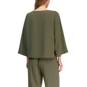 Womens Loose 3/4 Sleeve Wide Top with Round Neck COMMA image-5