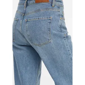 Women's Five-Pocket Bleached Straight Jeans with Belt Loops COMMA image-3