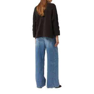 Sophisticated Round Neck Jumper in Mixed Wool Women COMMA image-3