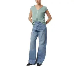 Sophisticated Sleeveless Blouse for Women COMMA image-6
