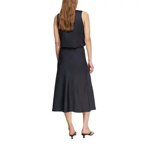 Thick Satin Skirt Women COMMA Midi image-5