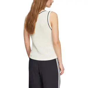 Women's Sleeveless Fine Knit Crew Neck Jumper with Contrasting Details COMMA image-5