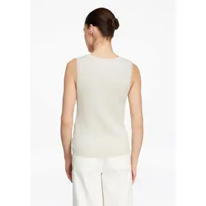 Women's Ribbed Knit Top with Glitter Thread COMMA image-4