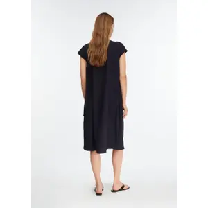 Women's V-Neck Tie-Waist Midi Dress in Viscose Crepe COMMA image-4