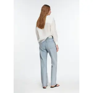 Women's High-Waisted Straight Jeans with Frayed Hem COMMA image-4