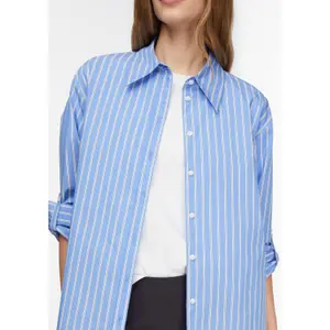 Oversized Long Stripe Poplin Shirt Women COMMA image-3