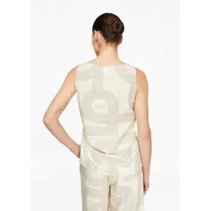 Women's Fitted Linen Blend Boat Neck Tank Top COMMA image-4