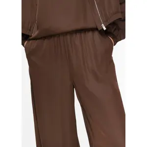 Women's Wide Leg Shiny Satin Trousers COMMA image-3