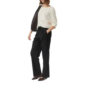 Women's Knitted Cashmere Round Neck Sweater COMMA image-5