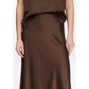 Jupe midi en satin brillant à taille haute élastique femme COMMA image-3