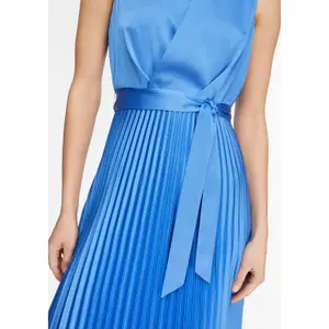 Satin Pleated Dress with Waist Tie Women COMMA image-3