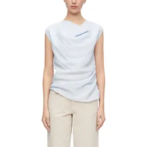 Seersucker Blouse with Rounded Hem Women’s Bateau Neck COMMA image-0