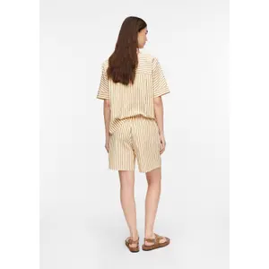 Women's Striped Seersucker Structured Bermuda Shorts COMMA image-4