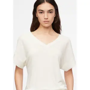 Women's Drop Shoulder V-Neck T-Shirt COMMA image-3