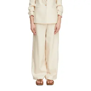Structured Wide-Leg Suit Trousers in Mixed Lyocell for Women COMMA image-2