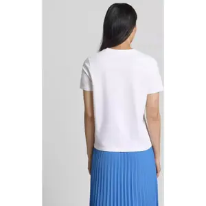 T-shirt με στρογγυλή λαιμόκοψη από ζέρσεϊ με πρωτότυπο σχέδιο γυναικείο COMMA image-1