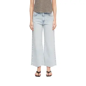 High Waisted Wide Leg Culotte Jeans with Patch Pockets for Women COMMA image-2