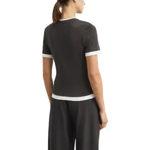 Soft Layered Effect T-shirt Women COMMA image-5