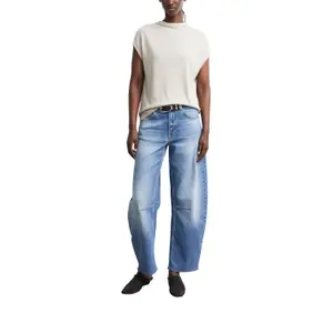 Light High Neck T-Shirt Women COMMA image-6