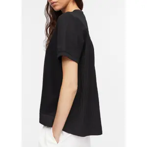 Seersucker Back Panel Fabric Mix T-Shirt Women's COMMA image-3